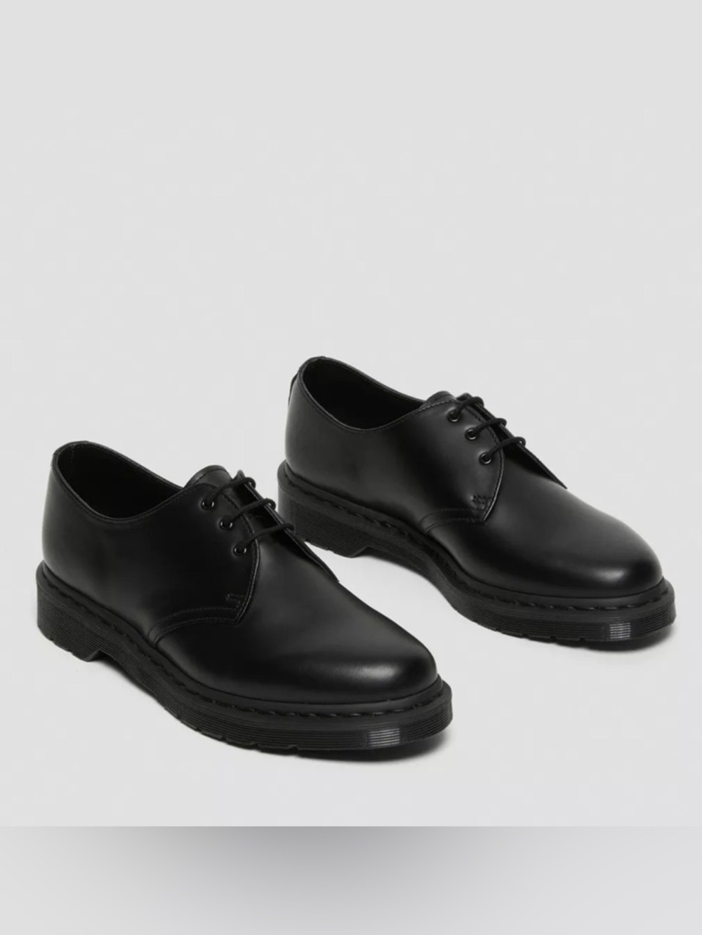 NEW Dr. Martens Men's Black Smooth Leather Derby Shoes Women’s 8  Men’s 9